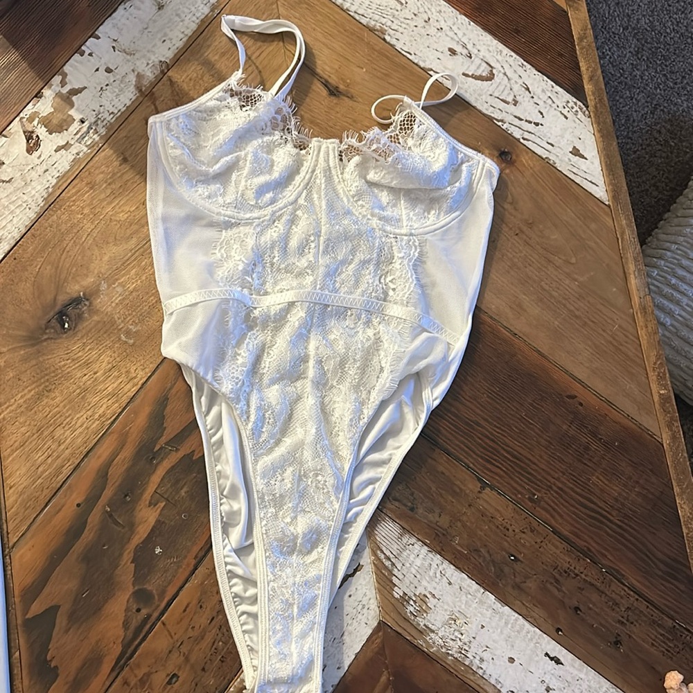 White lace lingerie body suit
